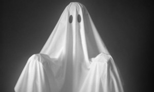 Are-Ghost-Friendly-Or-They-Are-Not1-300x180