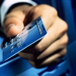Magyar bankkártyákat csapoltak meg az USA-ban