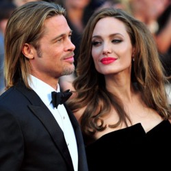 Angelina Jolie lemondta az esküvőt