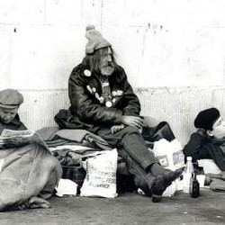 Alkotmányellenes a hajléktalanság tiltása